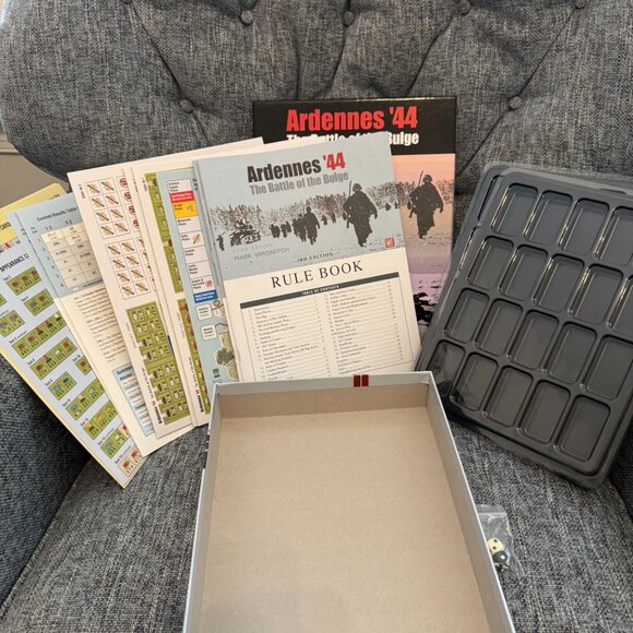 Ardennes '44: The Battle of the Bulge (opened, unpunched) GMT Games - Picture 7 of 15